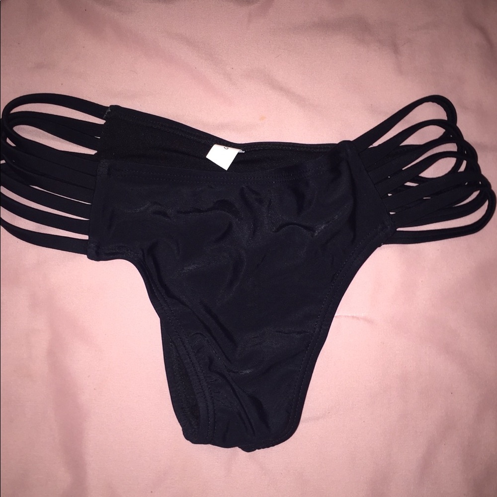 Bikini bottoms